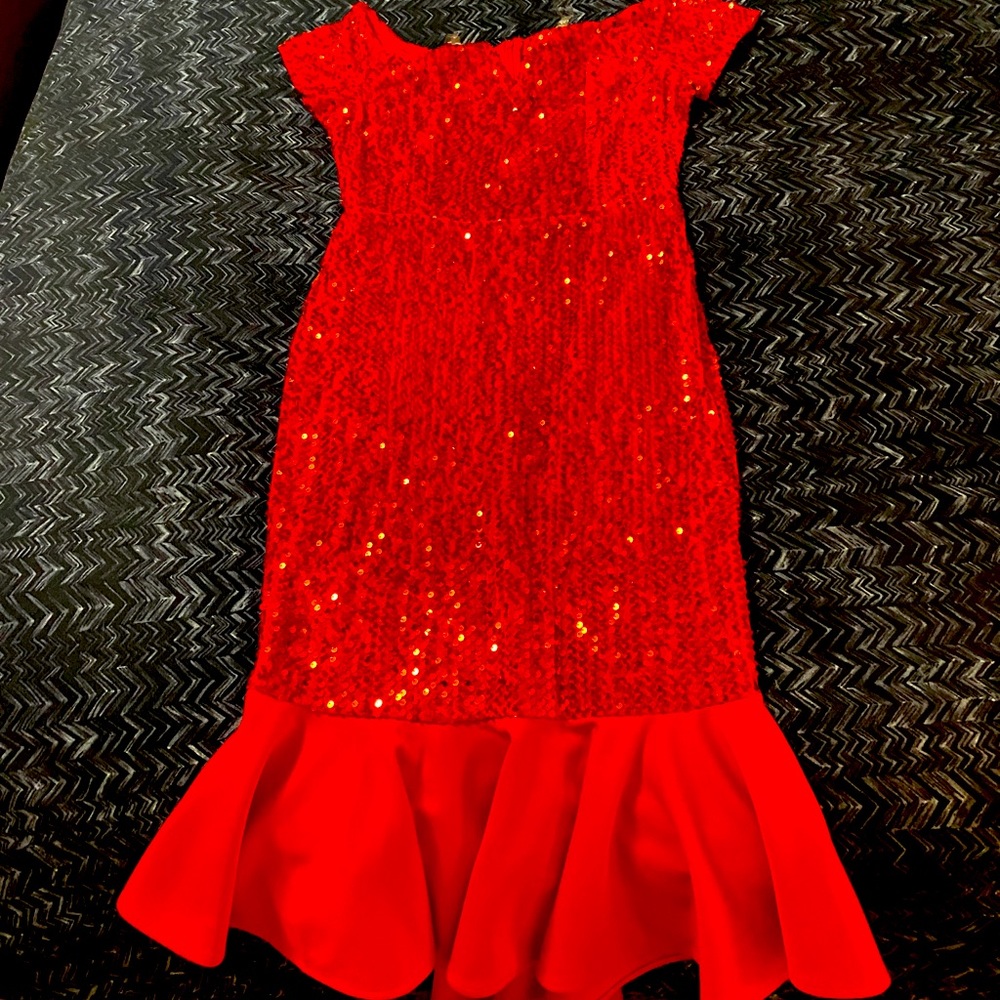 Gorgeous Red Sequin Evening Dress- new!